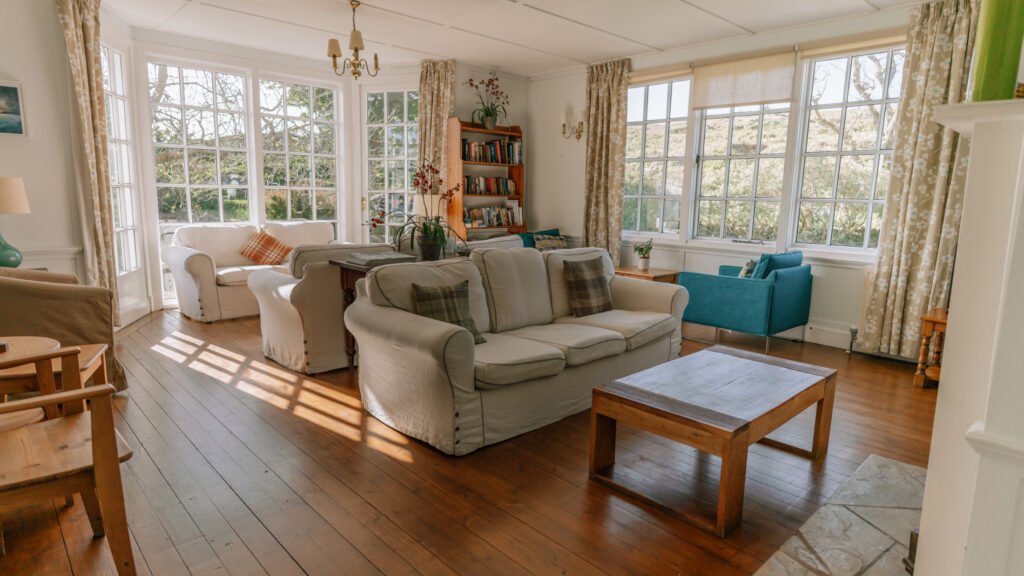 Colonsay Hotel - Conservatory 1