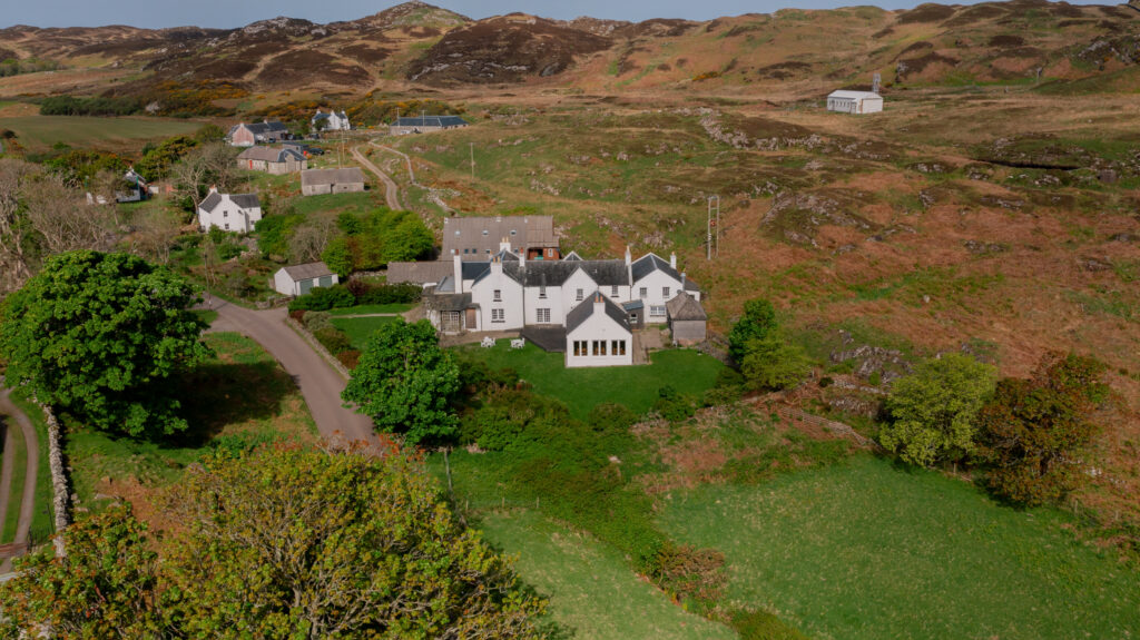 Colonsay Hotel - Exterior 22