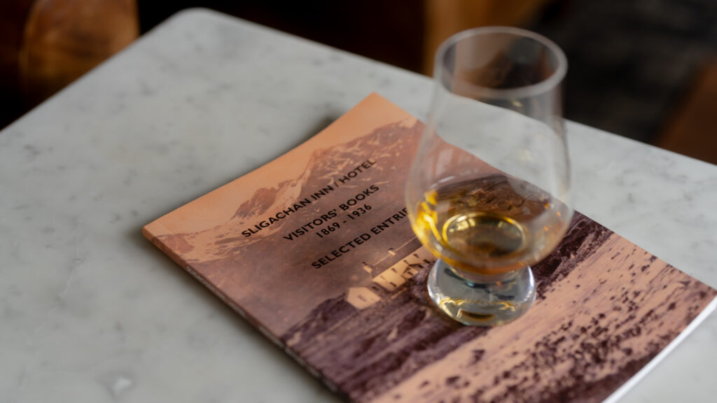 Skye Sligachan - Mackenzies Bar 11